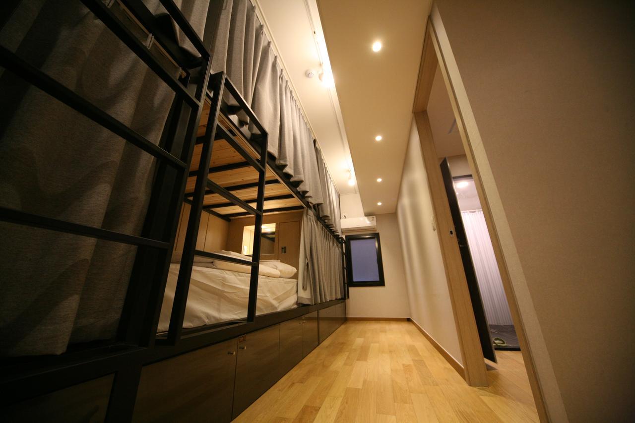 בוסאן K 79 Guesthouse מראה חיצוני תמונה